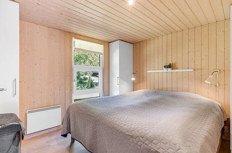 Vakantiehuis "Arny" - 1.5km from the sea