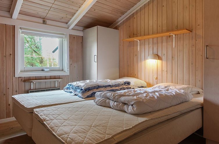 Vakantiehuis "Eldmar" - 500m from the sea