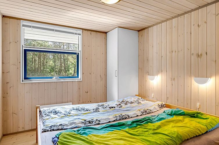 Vakantiehuis "Hakan" - 4km from the sea