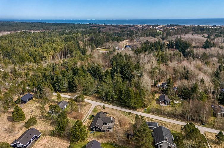 Vakantiehuis "Botwith" - 2.8km from the sea