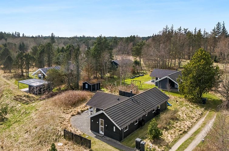Vakantiehuis "Botwith" - 2.8km from the sea