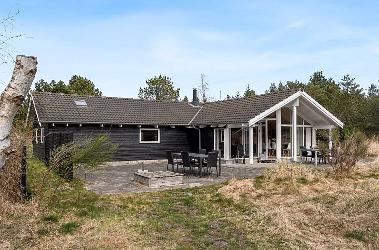 Vakantiehuis "Botwith" - 2.8km from the sea