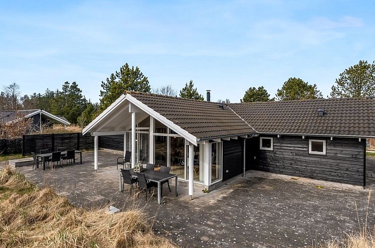 Vakantiehuis "Botwith" - 2.8km from the sea