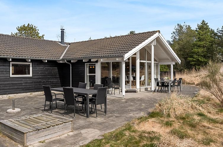 Vakantiehuis "Botwith" - 2.8km from the sea
