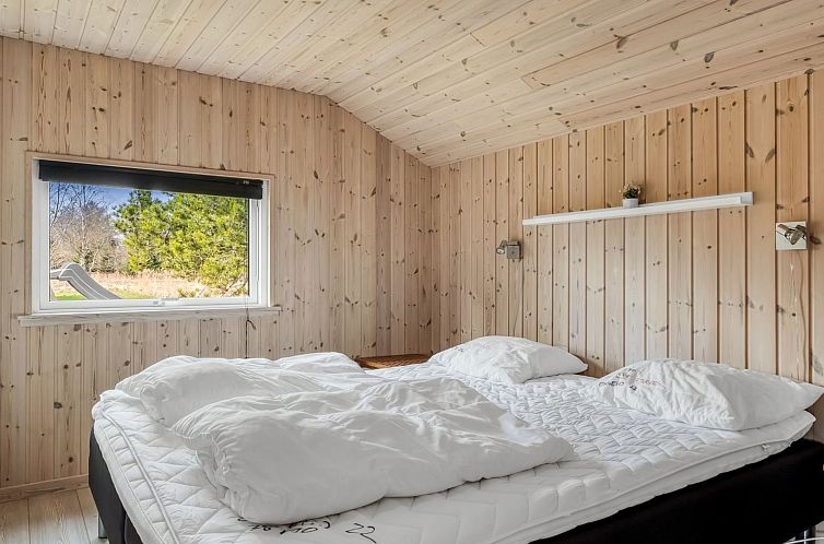 Vakantiehuis "Botwith" - 2.8km from the sea