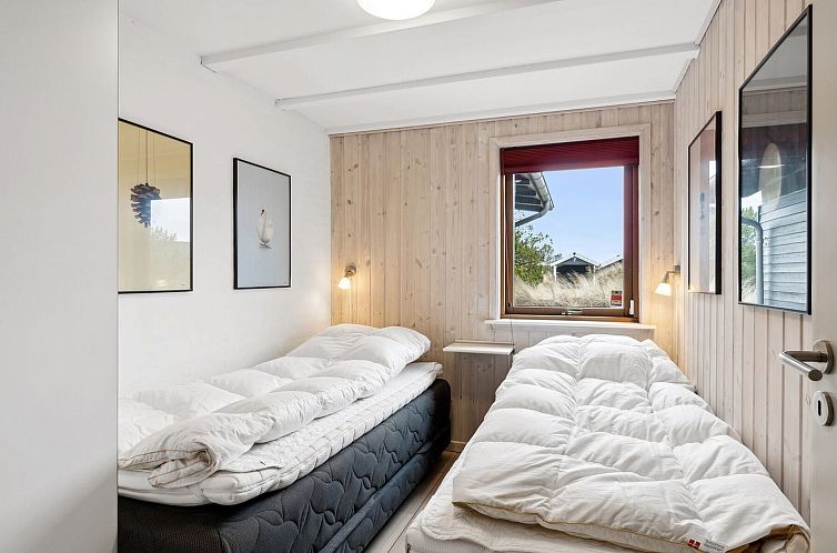 Vakantiehuis "Nannah" - 100m from the sea