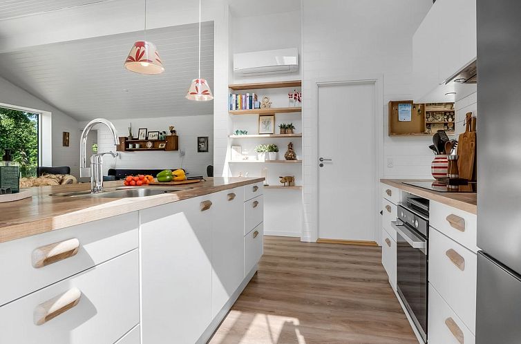 Vakantiehuis "Eilke" - 2km from the sea