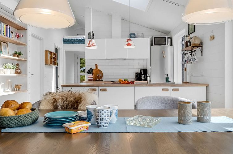 Vakantiehuis "Eilke" - 2km from the sea