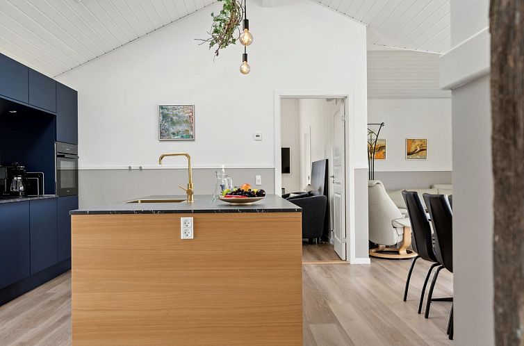 Vakantiehuis "Henke" - 475m from the sea