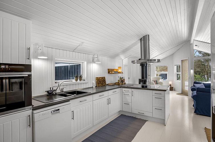 Vakantiehuis "Stasia" - 1.5km from the sea