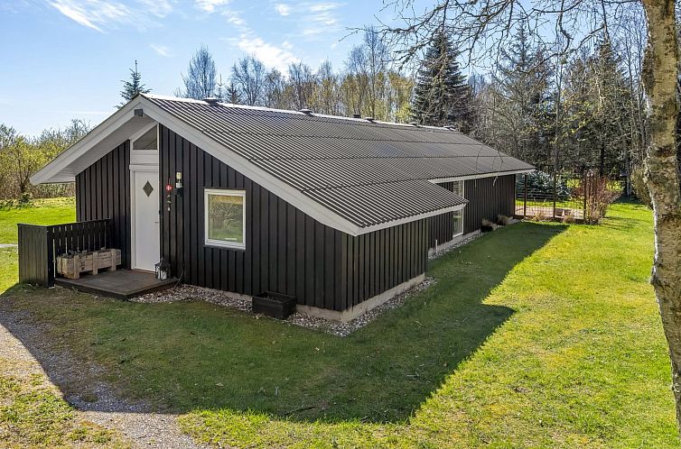 Vakantiehuis "Stasia" - 1.5km from the sea