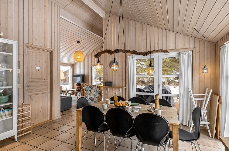 Vakantiehuis "Rickmer" - 1.9km from the sea