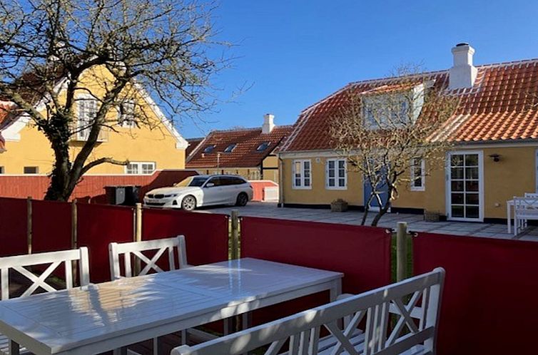 Appartement "Skrollan" - 100m from the sea