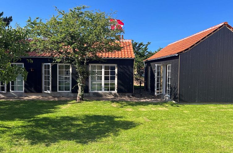 Appartement "Skrollan" - 100m from the sea