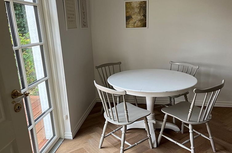 Appartement "Skrollan" - 100m from the sea