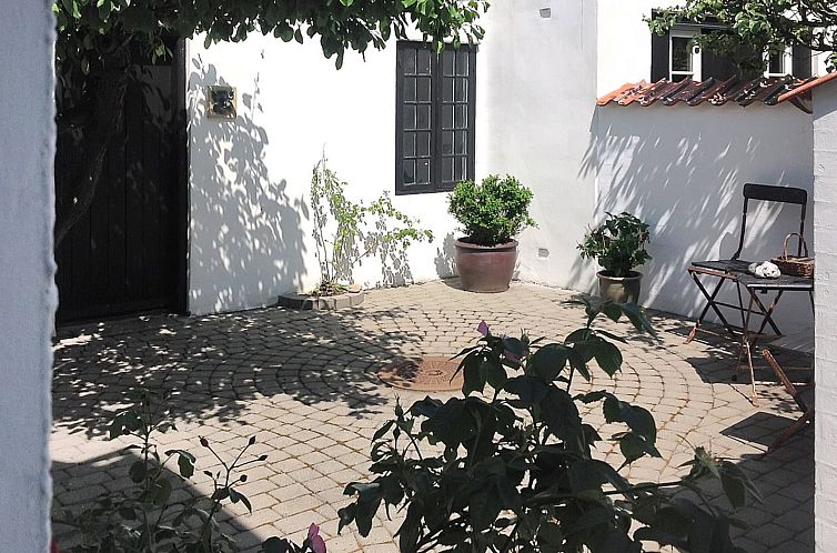 Vakantiehuis "Tede" - 300m from the sea