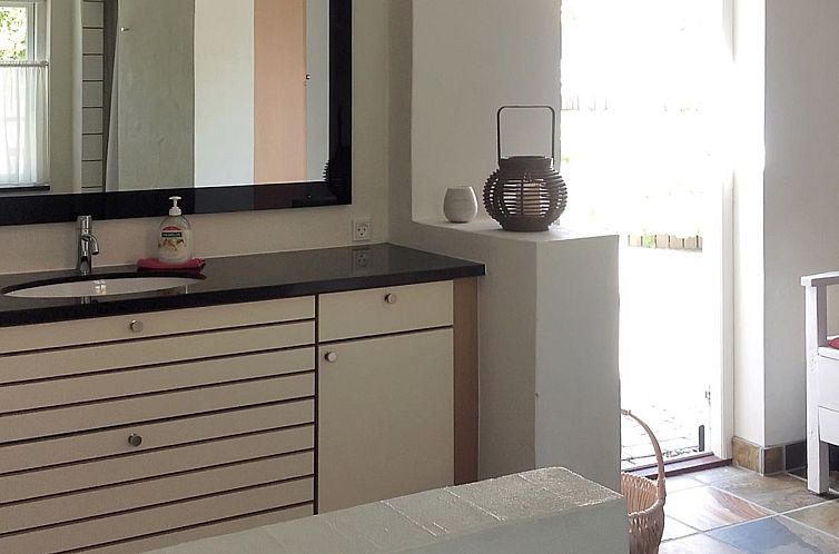 Vakantiehuis "Tede" - 300m from the sea