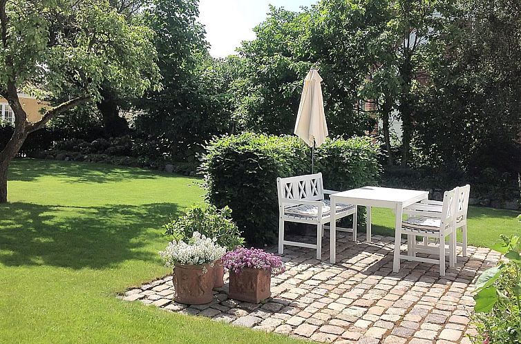 Vakantiehuis "Tede" - 300m from the sea