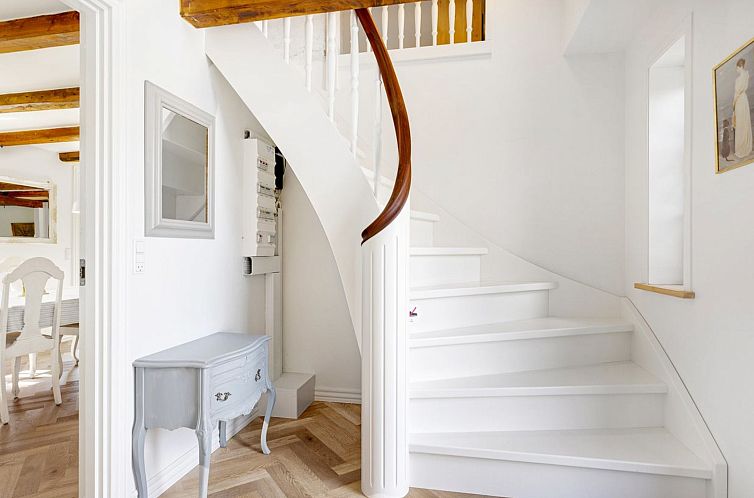 Vakantiehuis "Karmen" - 100m from the sea