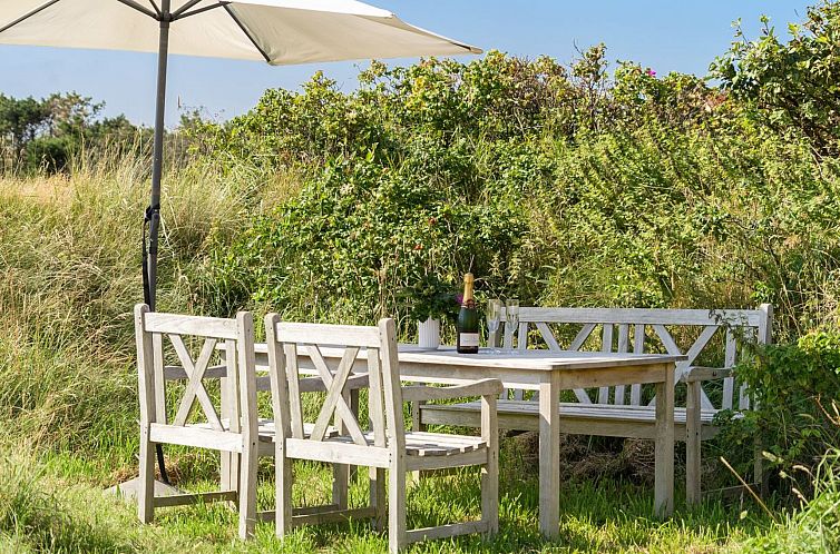 Vakantiehuis "Jantje" - 500m from the sea