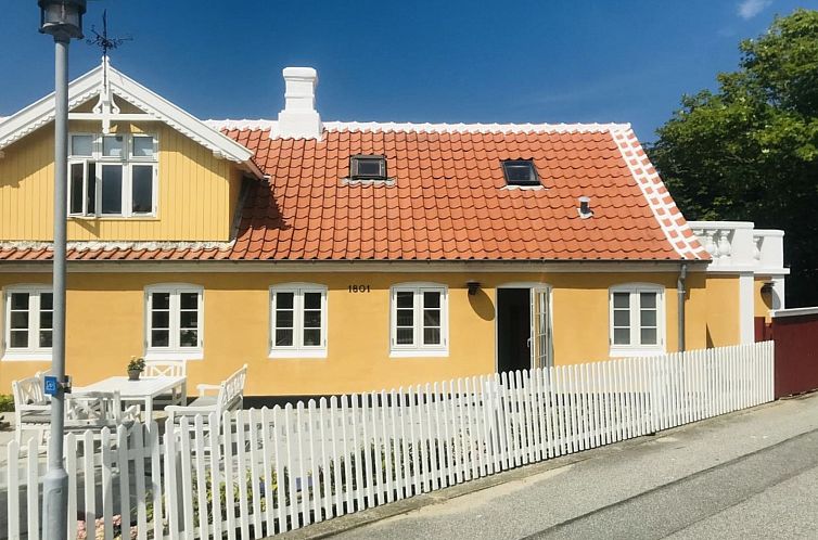 Guest house 0140365 - Holiday property North Jutland - Vakantiehuis "Juhana" - 150m from the sea