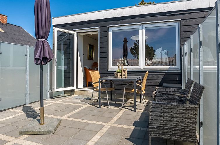 Appartement "Økil" - 2km from the sea