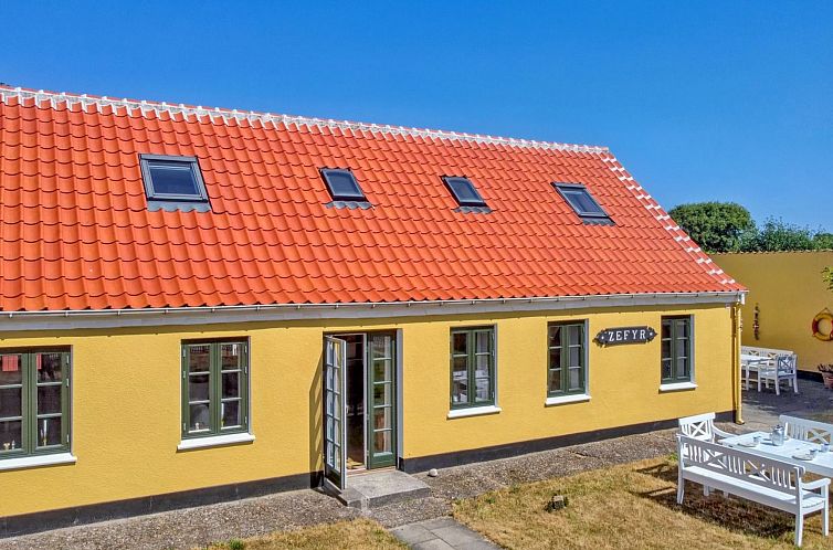 Vakantiehuis "Svenger" - 350m from the sea