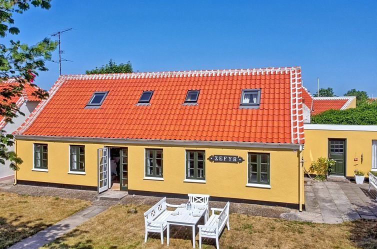 Vakantiehuis "Svenger" - 350m from the sea