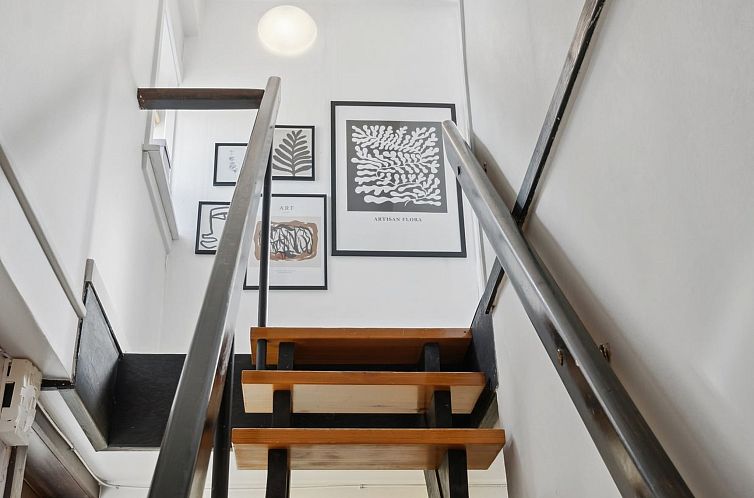 Vakantiehuis "Svenger" - 350m from the sea