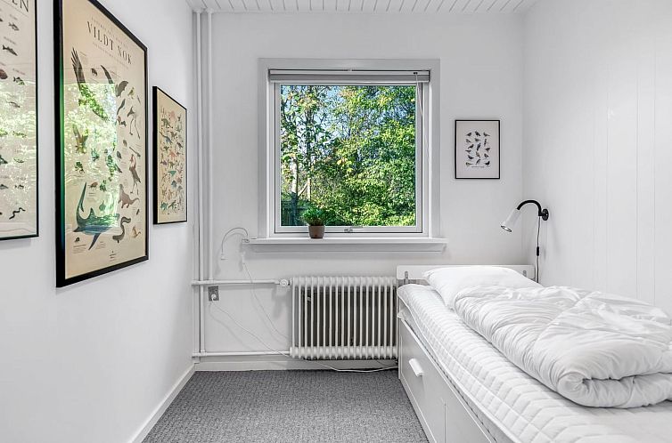 Vakantiehuis "Julie" - 700m from the sea