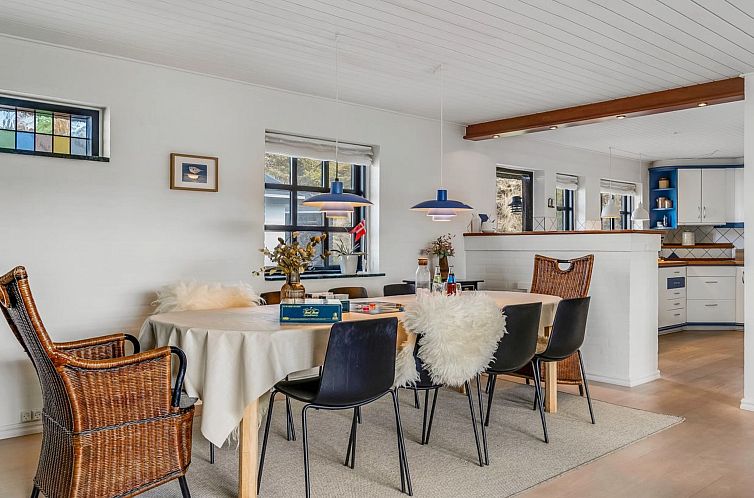 Vakantiehuis "Dorit" - 450m from the sea