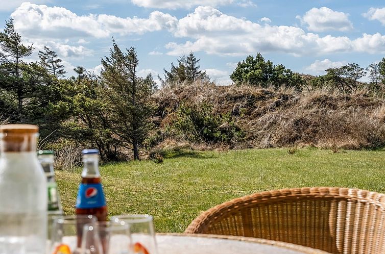Vakantiehuis "Dorit" - 450m from the sea