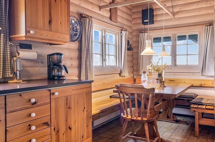 Vakantiehuis "Apelone" - 450m from the sea