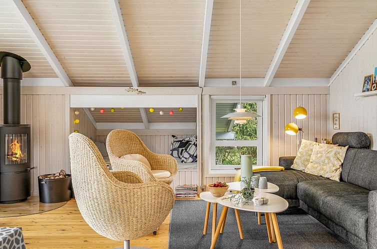 Vakantiehuis "Gunhilde" - 1.2km from the sea