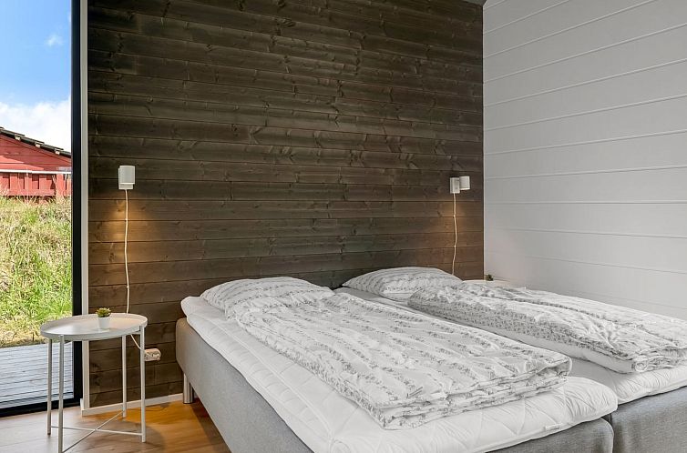 Vakantiehuis "Uschi" - 1km from the sea