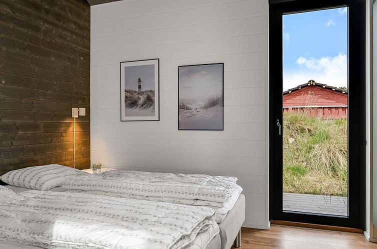 Vakantiehuis "Uschi" - 1km from the sea