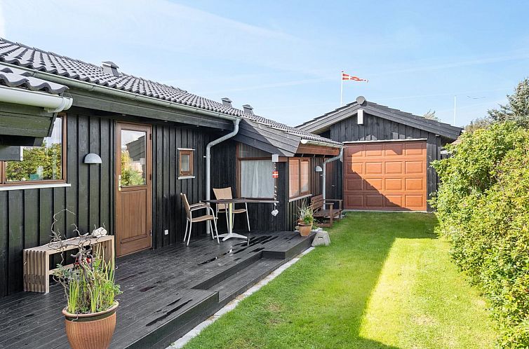 Vakantiehuis "Friderike" - 200m from the sea