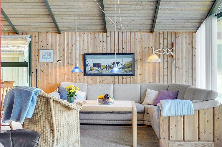 Vakantiehuis "Alfrik" - 900m from the sea