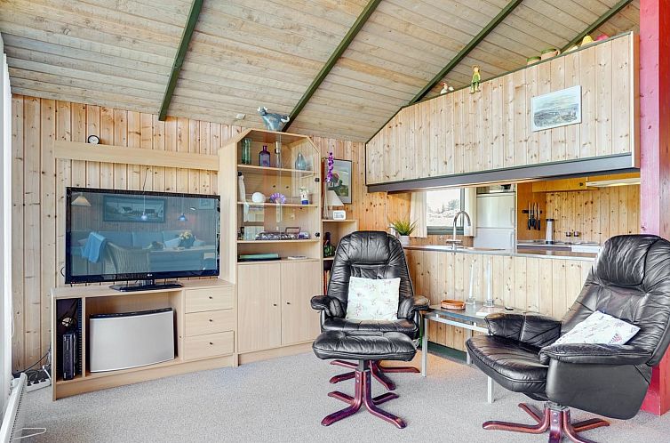 Vakantiehuis "Alfrik" - 900m from the sea