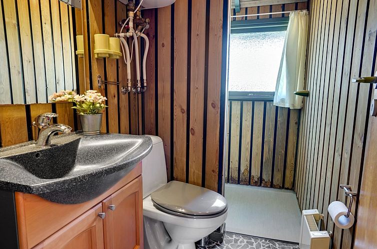 Vakantiehuis "Alfrik" - 900m from the sea