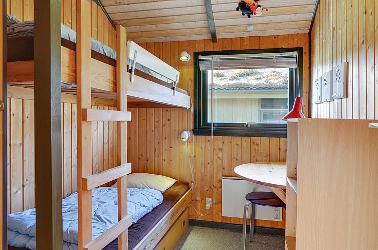 Vakantiehuis "Alfrik" - 900m from the sea