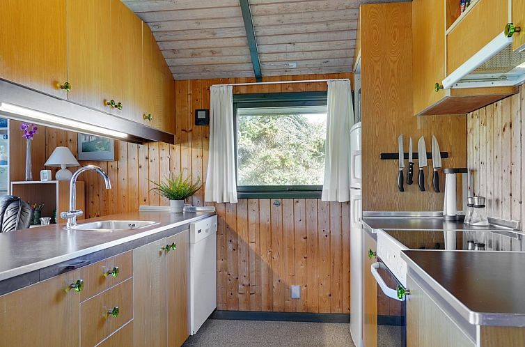 Vakantiehuis "Alfrik" - 900m from the sea