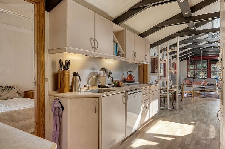 Vakantiehuis "Nimrod" - 800m from the sea