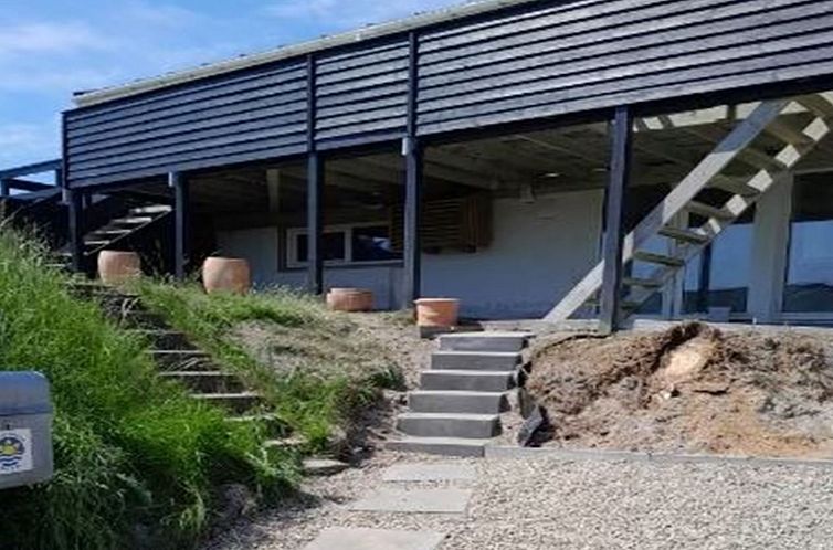 Vakantiehuis "Athina" - 200m from the sea