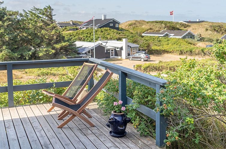 Vakantiehuis "Athina" - 200m from the sea