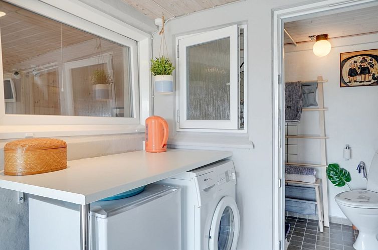 Vakantiehuis "Athina" - 200m from the sea