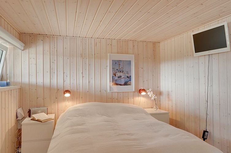 Vakantiehuis "Athina" - 200m from the sea