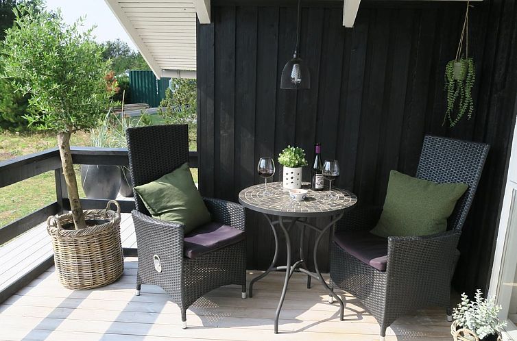 Vakantiehuis "Elayne" - 3km from the sea