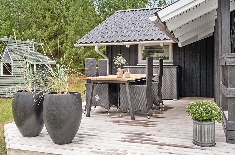 Vakantiehuis "Elayne" - 3km from the sea