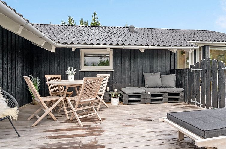 Vakantiehuis "Elayne" - 3km from the sea